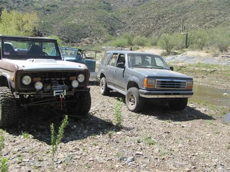 First Gen Ford Explorer 的图像结果