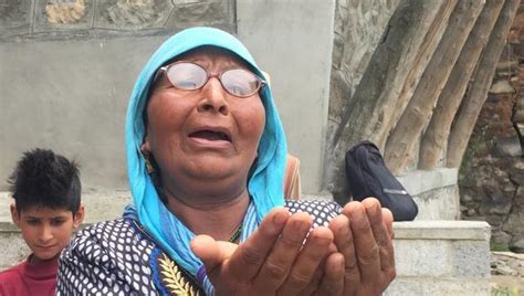 Kashmiri Boatman Risked His Life Saving Drowning Tourists, But Died ...