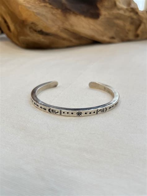 "SWEAT LODGE" SILVER BANGLE JOSLYN CADMAN (NAVAJO) 2433324021504 | JUNK ...