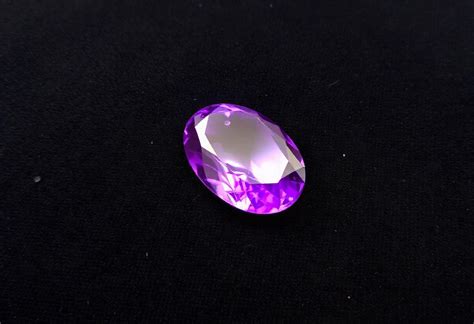 12.25 carat Amethyst stone | Jamuniya stone | Katela stone – Vedic Crystals