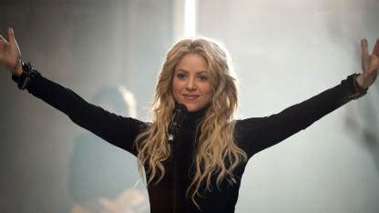 shakiras-music Wall Poster Paper Print - Music posters in India - Buy ...