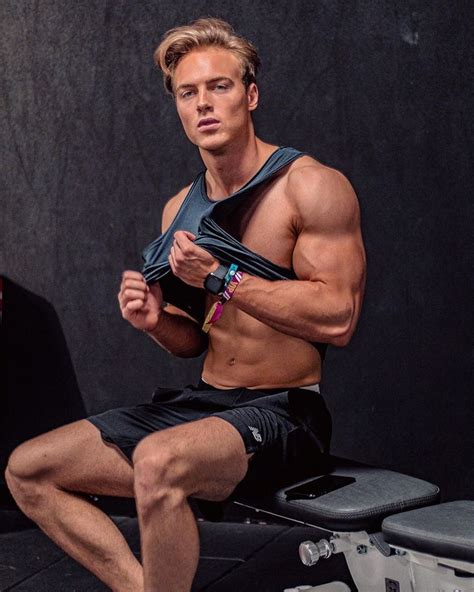 Hagen Richter Model Muscles 的图像结果