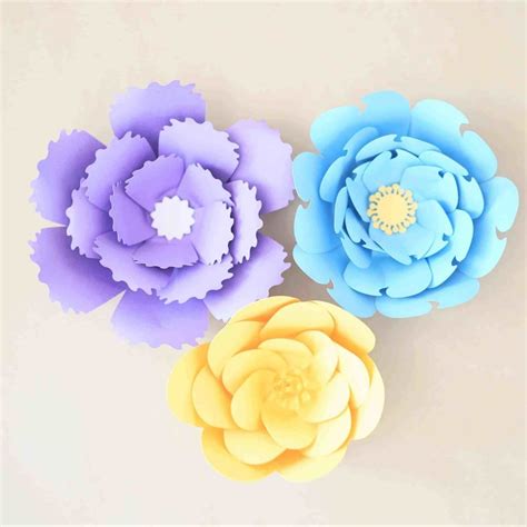 Giant Paper Flowers