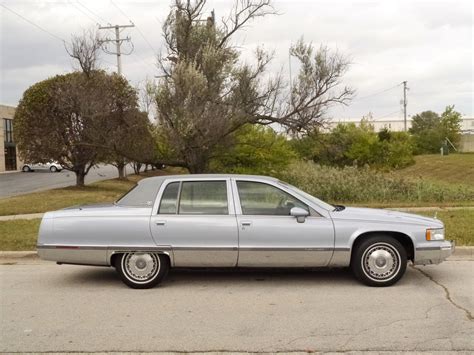 1994 Cadillac Fleetwood | Midwest Car Exchange