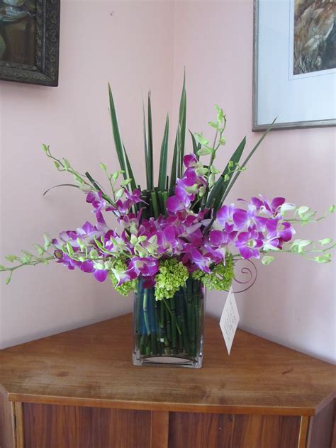 Simple Orchid Flower Arrangement
