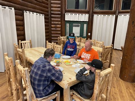 Bear River Lodge - Utah's Adventure Family