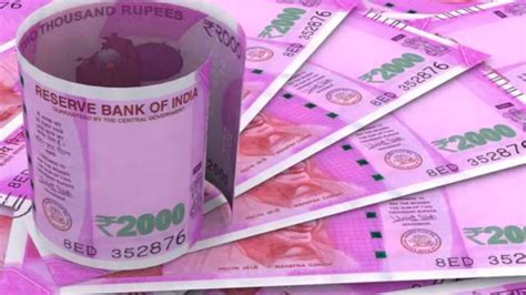 Rupee slips 13 paise to close at all time low of 78.17 against US ...
