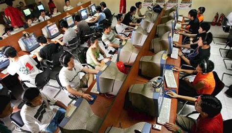 Using Internet in China 的图像结果