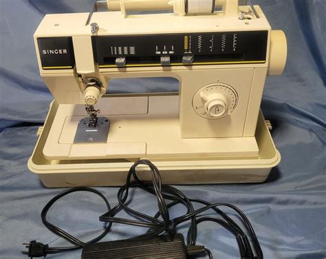Singer Model 6212C Sewing Machine 的图像结果