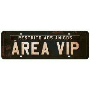 Pin de Liliane Correa em atalho | Placas de quartos, Placas decorativas ...