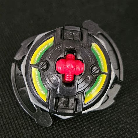 Black Dranzer F – Beyblade Art Shop