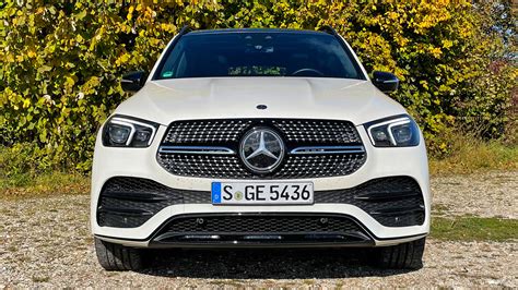 Verbrauch Test: 100 km Vollgas im Mercedes GLE 580 | die-autotester