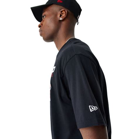 New Era - New Era Chicago Bulls NBA Retro Graphic Black Oversized T ...