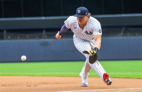 Yankees reshuffle roster to add Luke Voit, Luis Gil, shelve Anthony ...