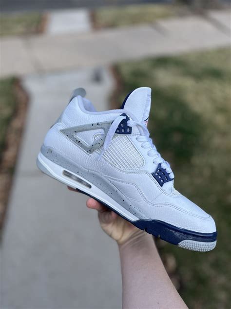 Jordan Brand Air Jordan 4 Midnight Navy | Grailed