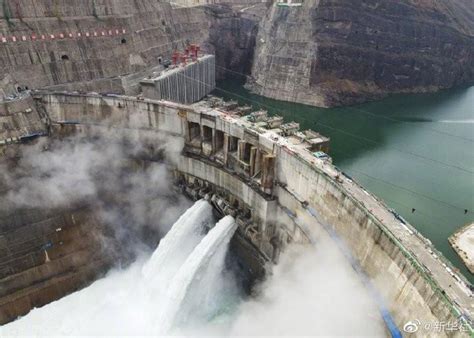 China turns on world's 2nd-biggest hydropower dam