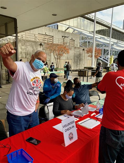 Hosea Feed the Hungry & Homeless 50th anniversary - Thanksgiving 2020 ...