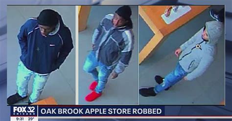 Thieves grab $10K of iPhones from an Oak Brook mall Apple Store: police ...