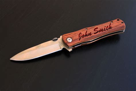 Custom Engraved Pocket Knives