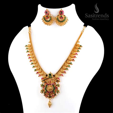 Indian traditional jewellery - Sasitrends Micro Gold-Plated Flower ...