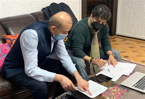 'Operation Ganga in full gear!': Jyotiraditya Scindia meets Indian ...