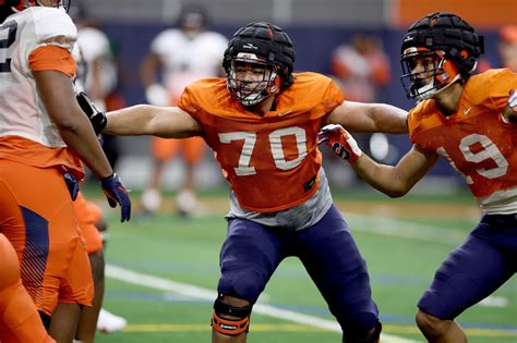 Syracuse offensive lineman Enrique Cruz Jr. transfers to Kansas ...