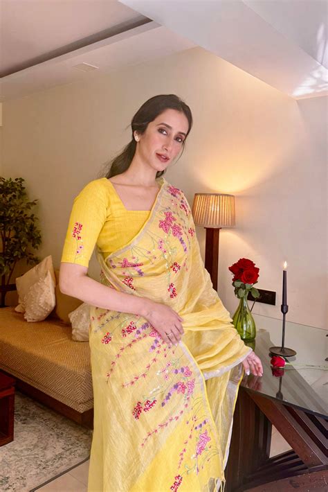 Amal Zari Linen Sari