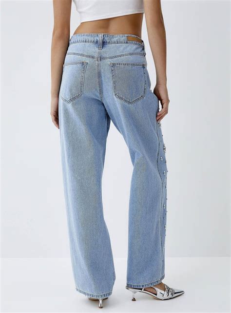 Buy Comfortable Jeans For Women & Girls Online – Wear Your Words