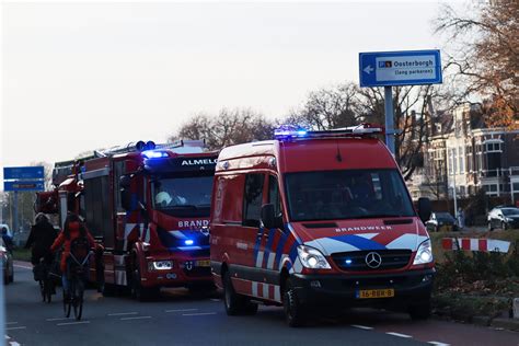 Hulpdiensten rukken massaal uit voor een jas in het water | 112 Nieuws ...