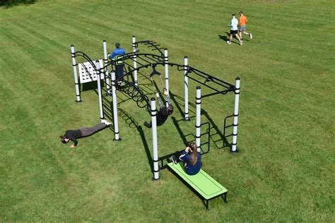 Outdoor Workout Equipment 的图像结果