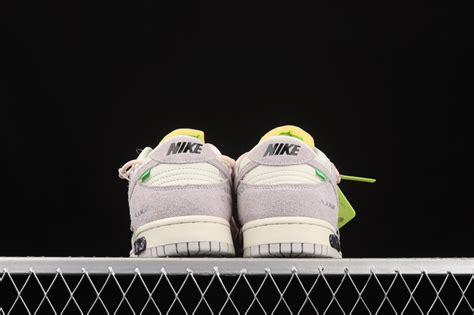 Off-White x Nike SB Dunk Low Lot 12 of 50 Neutral Grey Crimson Tint ...