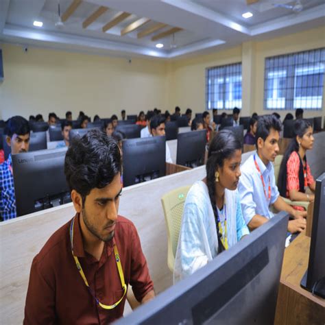 AVS College of Arts and Science