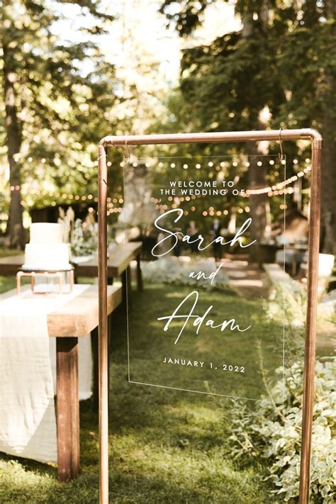 27 Dreamy Wedding Sign Ideas for Every Part of the Wedding Day