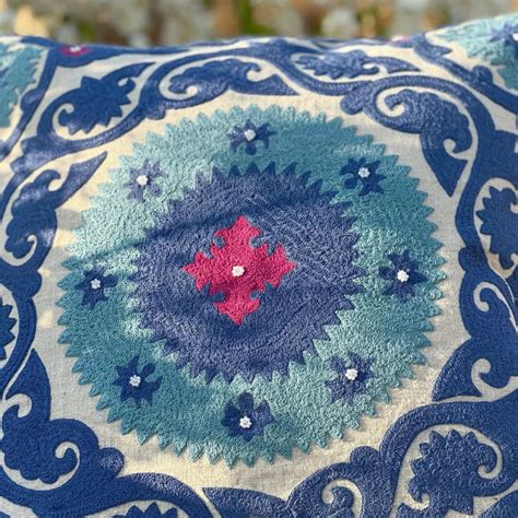 Blue Ocean Suzani Cushion Cover (18 by 18 Inches) – Saamro