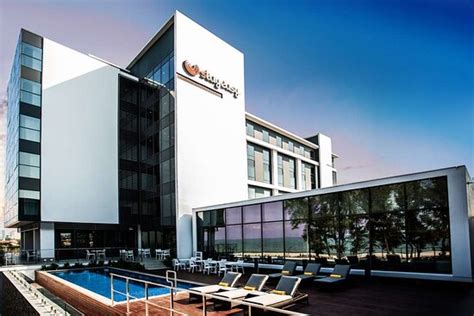 STAYEASY MAPUTO - Specialty Hotel Reviews, Photos, Rate Comparison ...