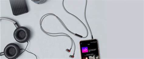 Best Headphones & Best Earphones Under 1000