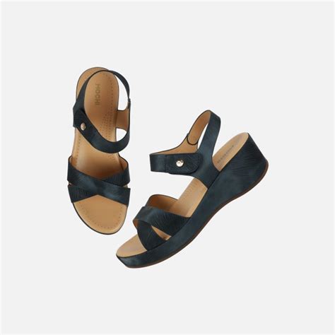 Buy Mochi Women Blue-navy Casual Comfort Online | SKU: 33-1294-17-36 ...