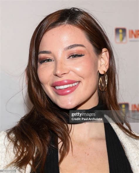 Meet Andi Saks - Bold Journey Magazine