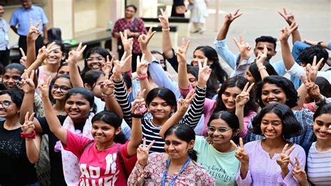 Maharashtra HSC results 2025: Mumbai division achieves 92.93 pass ...
