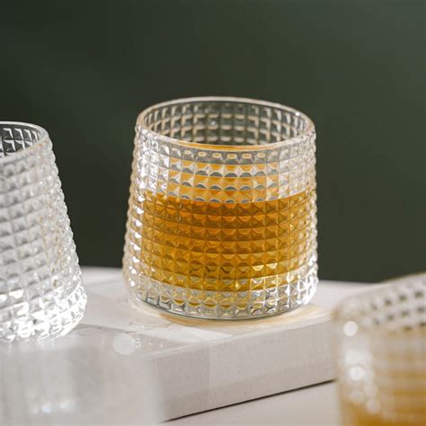 Rotating Drinking Glass - Buy Rotating Whiskey Glass Set of 6 | Nestasia