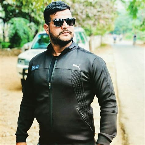 jamshedpur police arresting : गोलमुरी के दशरथ शुक्ला हथियारों के साथ ...