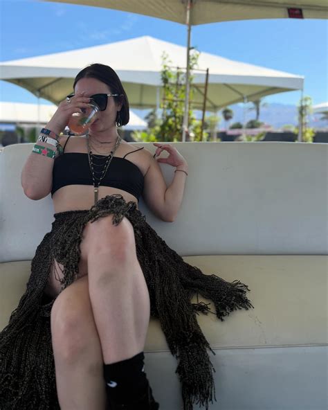 Megan Graves (@bighonkincaboose) • Instagram photos and videos