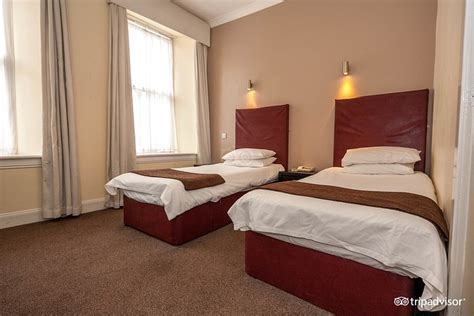 THE SANDYFORD HOTEL (Glasgow, Scotland) - Hotel Reviews, Photos, Rate ...