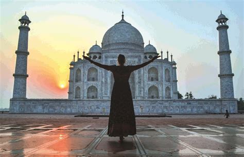Foreign tourist inflow to India up by 4 times after pandemic: Union ...