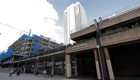 Merlin se refuerza en Azca con la compra de un edificio a El Corte ...