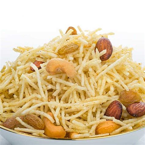 Organic Bites Jodhpuri Kaju Badam Laccha Cashew , Almond , Potato ...