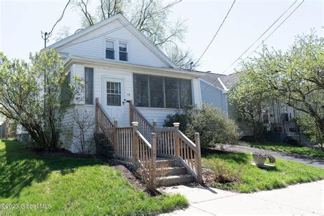 19 Fullerton St, Albany, NY 12209 | Homes.com