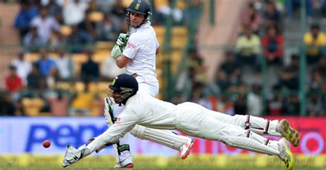 Wriddhiman Saha Rates His Flying Catch In Pune Above The Brilliant Dive ...