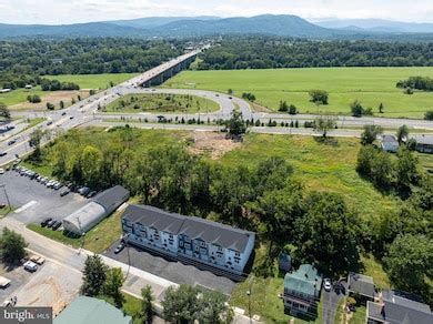 33 W Duck St, Front Royal, VA 22630 | Homes.com