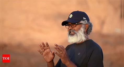 No intimate scenes with goat were filmed for ‘Aadujeevitham’: Blessy ...